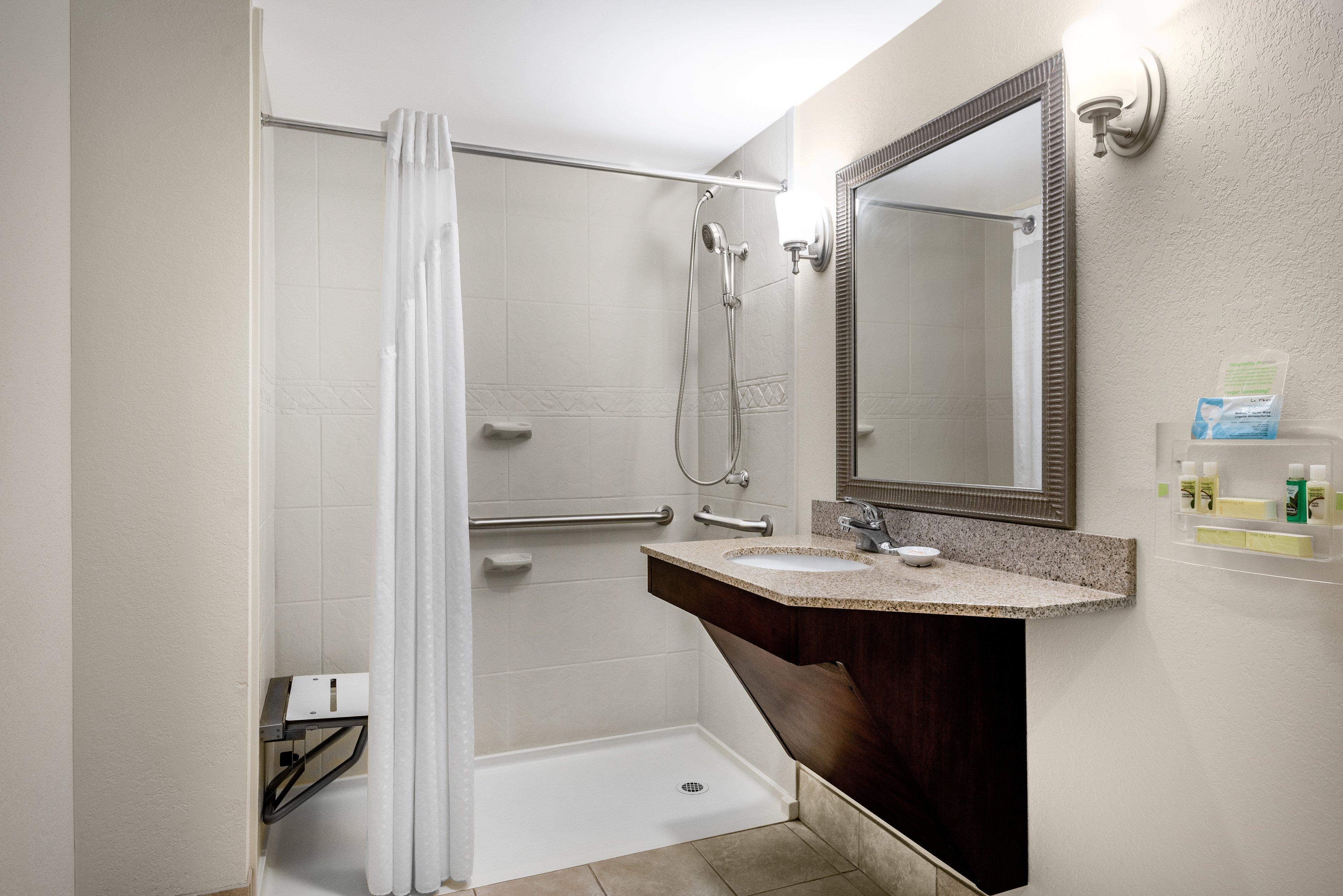 Holiday Inn Johnstown-Gloversville Екстериор снимка
