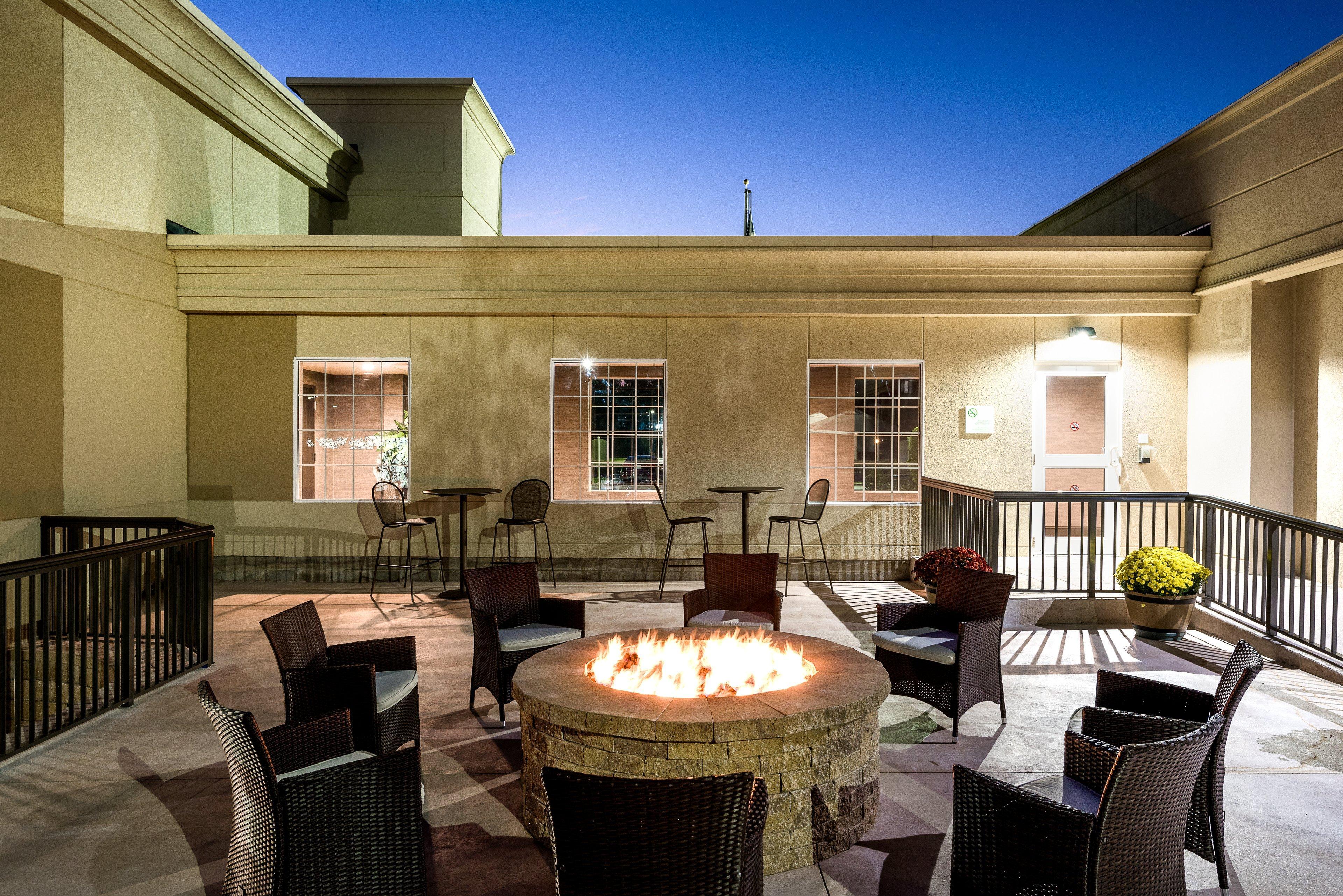 Holiday Inn Johnstown-Gloversville Екстериор снимка