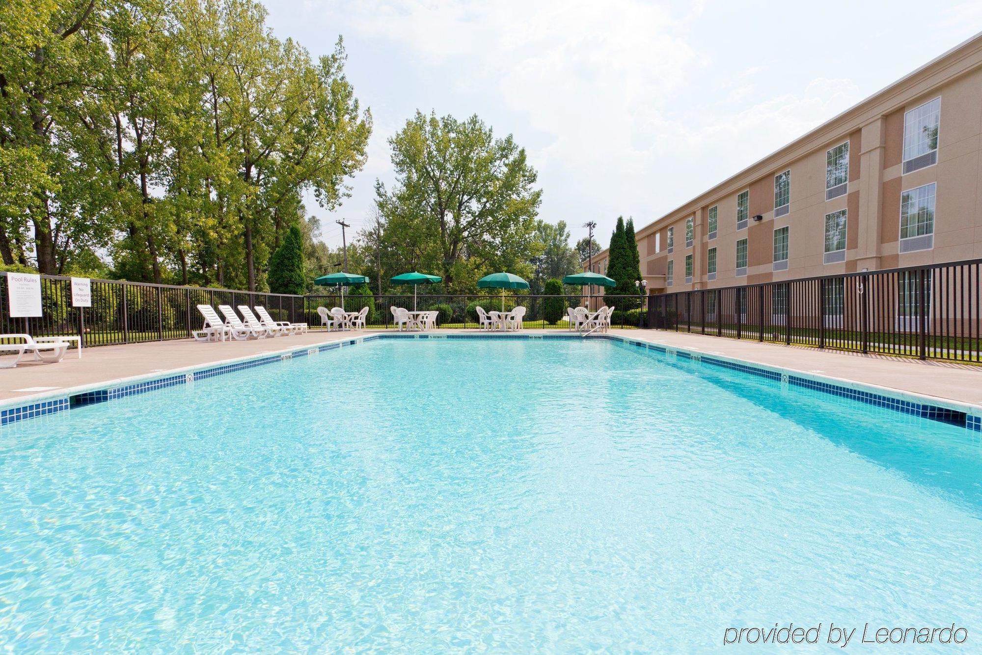 Holiday Inn Johnstown-Gloversville Екстериор снимка