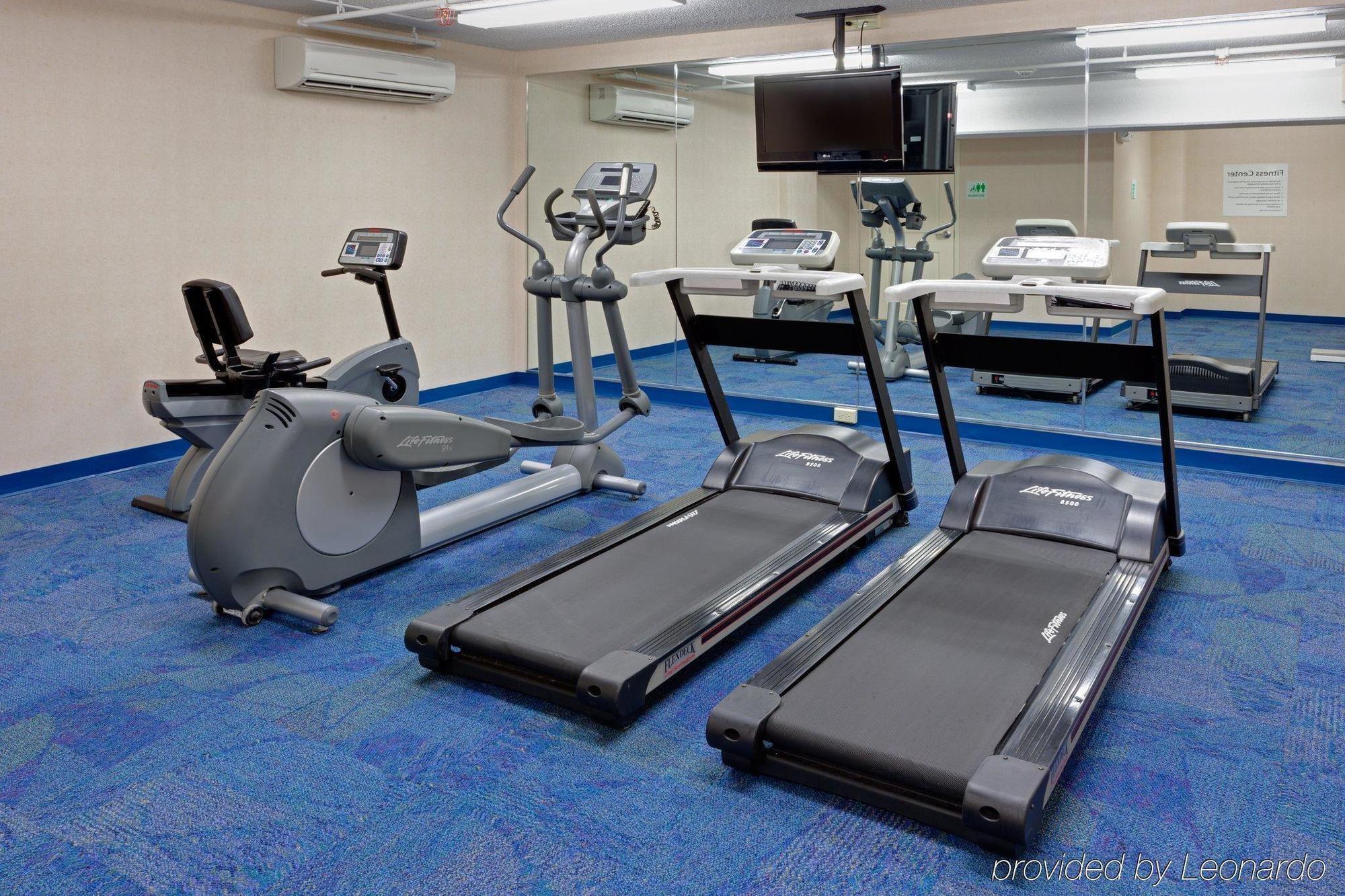 Holiday Inn Johnstown-Gloversville Съоръжения снимка