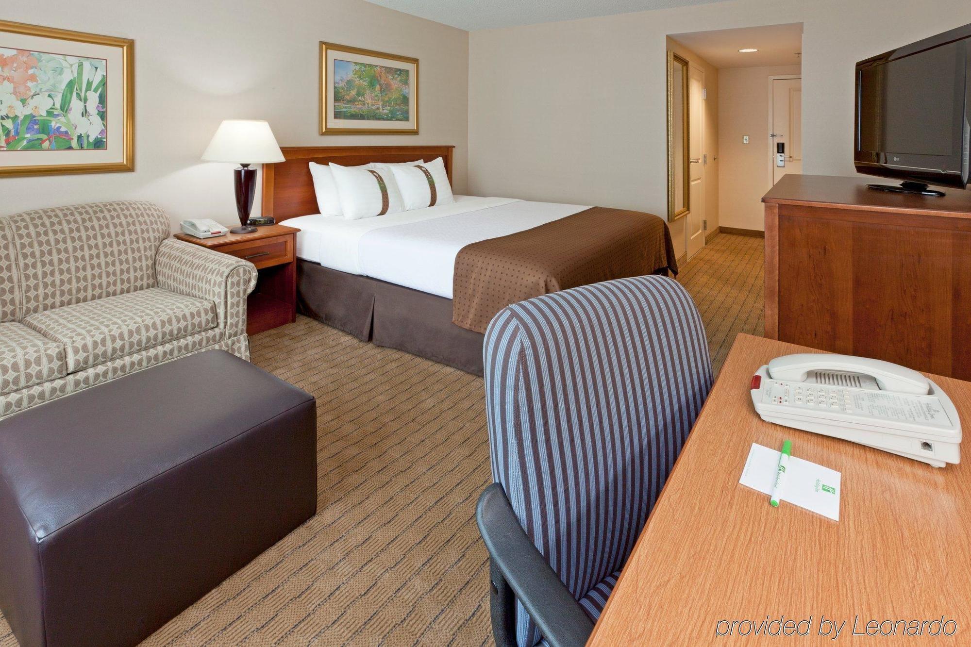 Holiday Inn Johnstown-Gloversville Стая снимка