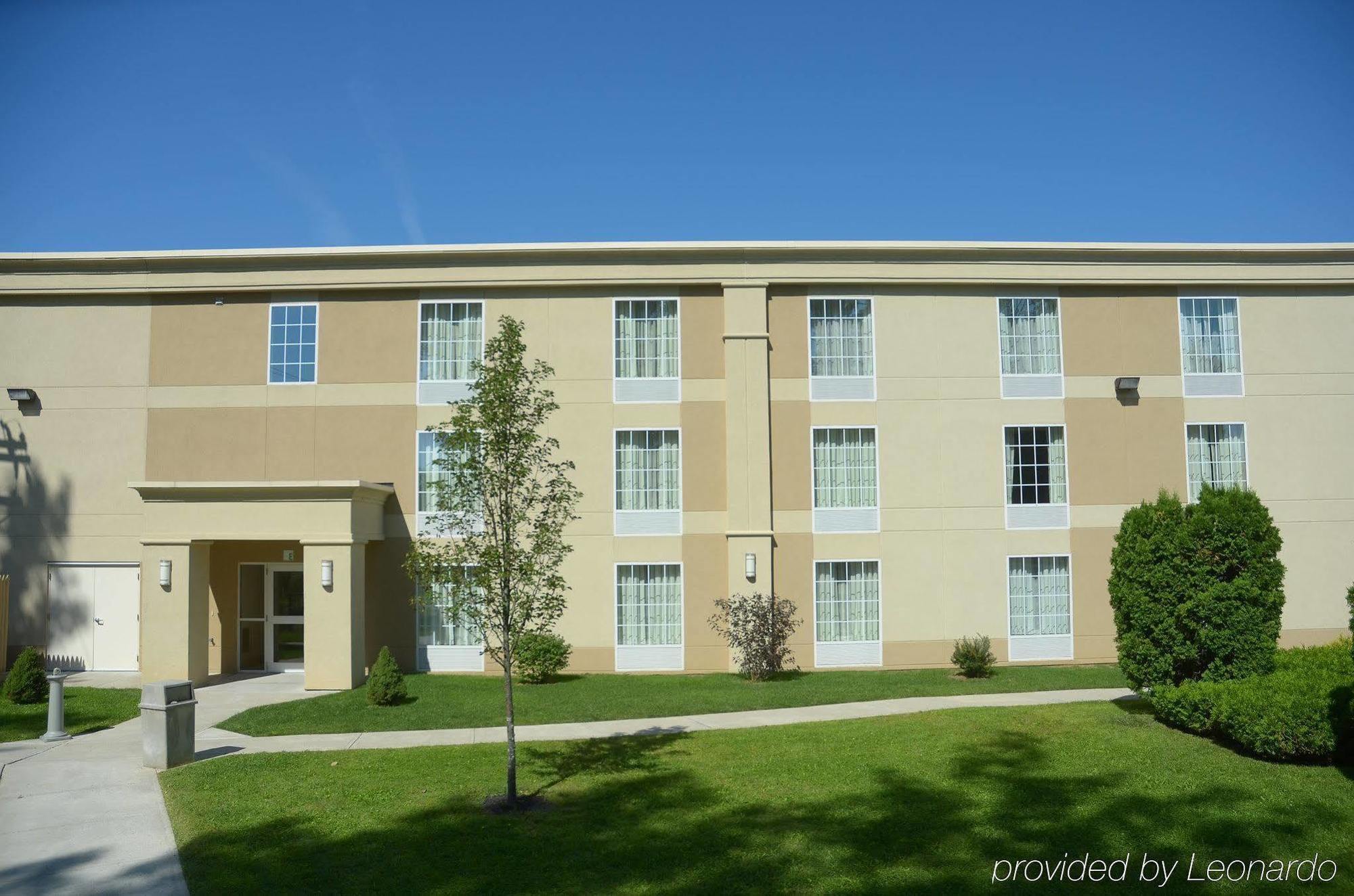 Holiday Inn Johnstown-Gloversville Екстериор снимка